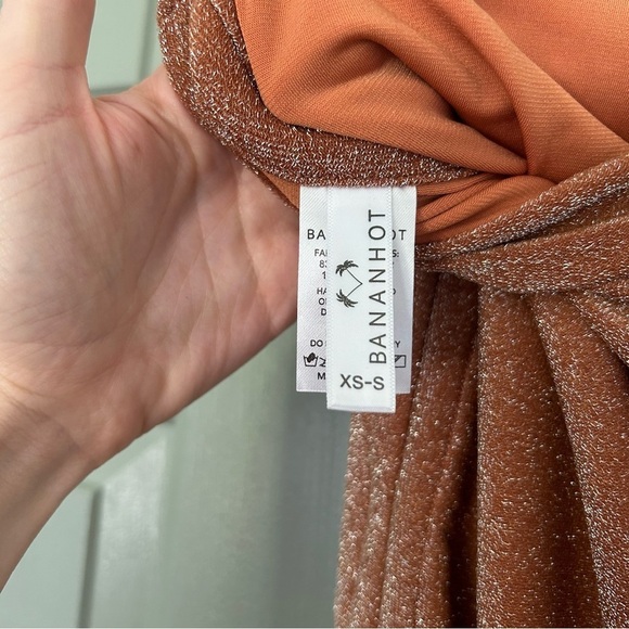 Bananhot Diamond Neckline Midi Bodycon Cocktail Dress with Cinched Sides Sparkle - Picture 8 of 9